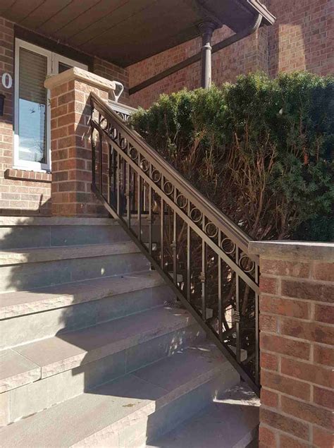 Metal spindles and handrails are strong, durable, and easy to maintain. Aluminum Outdoor Stair Railings, Railing System, Ideas & DIY