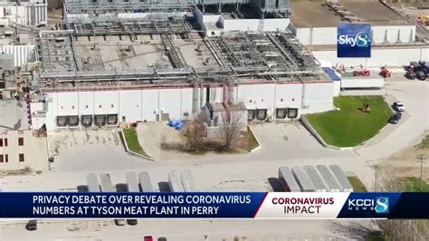 Iowa Dps Considers Sharing Covid 19 Cases At Tyson Plant Youtube