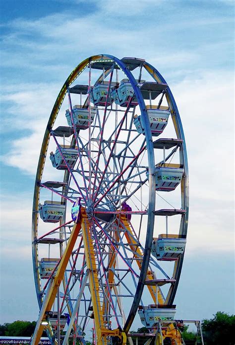 Ferris Wheel Photograph By Linda Cupps