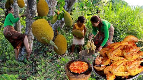 Mother Pick Jackfruit For Food With Daughter Cooking Chicken Spicy With
