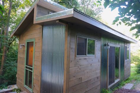 How big is 56 square feet. From Living Large in Philadelphia to 250 Square Feet in ...