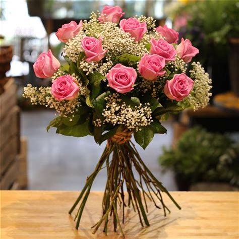 Dozen Long Stemmed Pink Roses Victoria Florists Kirkcaldy