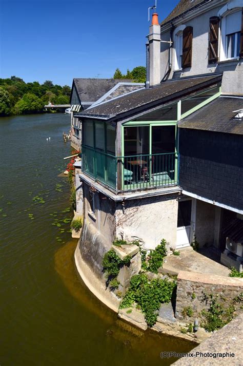 Dans cette commune, les prix immobiliers commencent à partir de 992 €/m2. Photo à Sablé-sur-Sarthe (72300) : - Sablé-sur-Sarthe ...