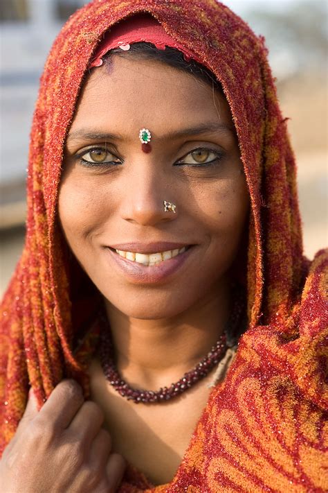 Portrait of a very beautiful woman from the Rajasthani Bhopa tribe ...