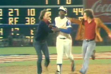 On April 8 1974 Hank Aaron Hit His 715th Career Home Run Breaking