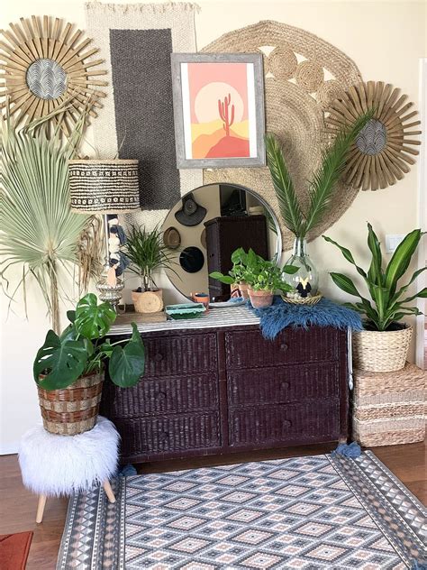 Modern Eclectic Gallery Walls • Home Tour • Little Gold Pixel | Gold gallery wall, Eclectic ...