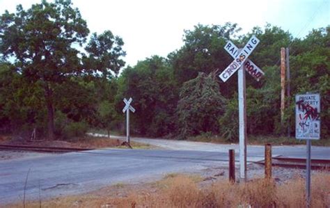 Legend Of The Haunted Railroad Tracks San Antonio San Antonio Current