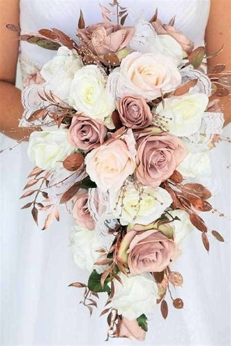 pin by coco paige on m̆̈y̆̈ ᭙ꫀᦔᦔꪀᧁ dusty rose wedding wedding flower arrangements flower