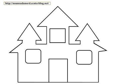 Gabarit du château hanté ou coloriage  Activité manuelle pour petits
