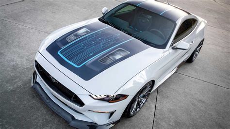 La Ford Mustang Diventa Elettrica Grazie A Webasto Che La Dota Di 900