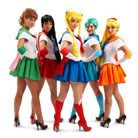 Since women cosplayers are dressing up as male characters, are male cosplayers dressing up as women characters? 10 Lovely Movie Character Dress Up Ideas 2020
