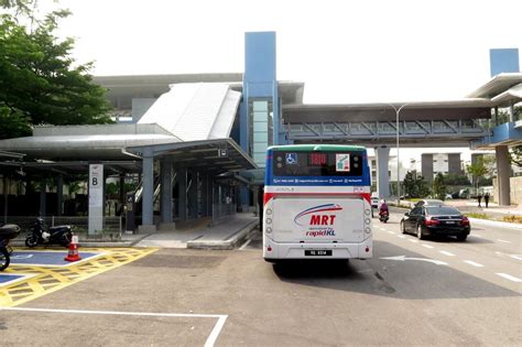 The cheapest way to get from kuala lumpur sentral station to damansara perdana costs only rm 3, and the quickest way takes just 12 mins. Mutiara Damansara MRT Station - klia2.info