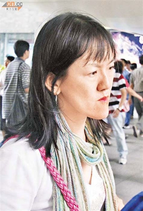 在當了兩年的男傭後，埃曼增加了另個身份，外傭團體「亞洲移居人士聯盟」（asian migrants coordinating body）的組織代表。 當bbc中文首次與埃曼見面時，埃曼在菲律賓中期選舉香港投票站外，忙著指揮隊伍，有時則會帶領其. 各界反應 - 東方日報