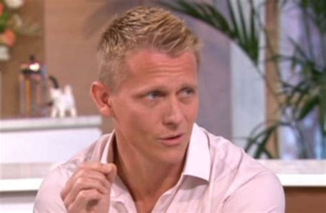 This Morning fans in awe over hot new vet Scott Miller | Daily Star