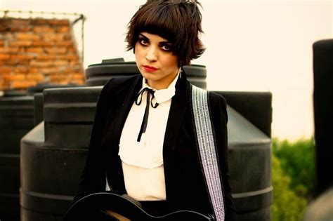 Maybe you would like to learn more about one of these? Corazón de Canción: Mon Laferte - Tu Falta De Querer ...