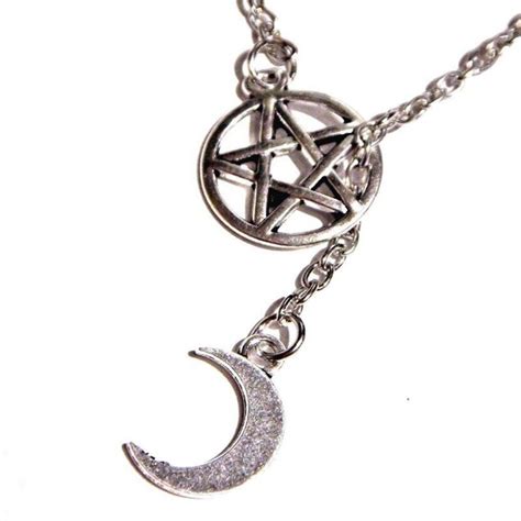 Pagan Wiccan Witch Pentagram Necklace Pendant Vintage Silver Gothic