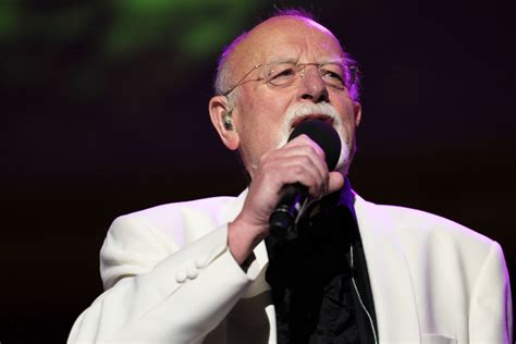 Roger Whittaker Singer Of The Last Farewell Dead At 87 Parade