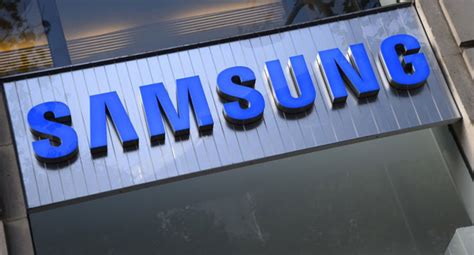 Samsung Electronics Forecasts Profits Jump Despite Virus Channels