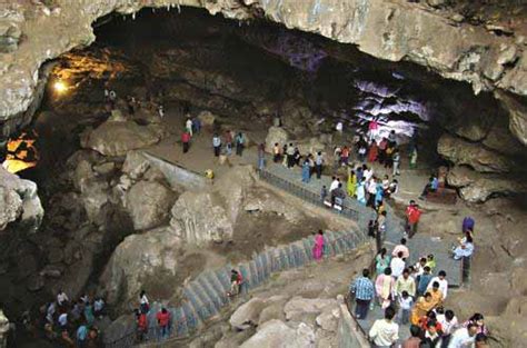 Patal Bhuvaneshwar Cave Temple Pithoragarh Uttarakhand History