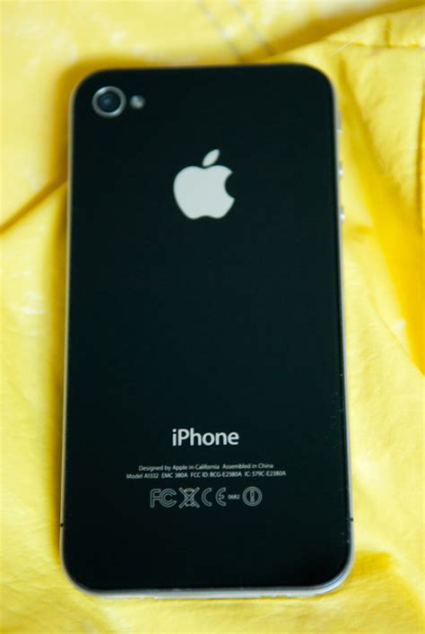 Heygreenie Apple Iphone 4 32gb Black Atandt Smartphone