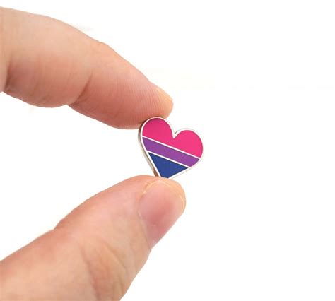 Bisexual Pin Flag Tiny Heart Enamel Compoco