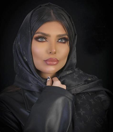 Niloofar Behboodi Iranian Beauty Beautiful Women Faces Abayas Fashion