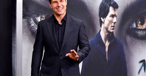 Tom cruise has been in the industry for two decades and has given dozens of blockbuster hits which have helped in building. Tom Cruise stijgt in oktober 2021 op voor eerste ...