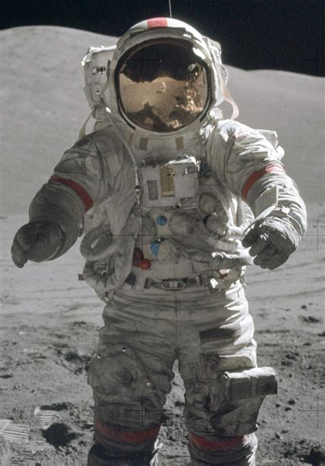 A Photographic History Of Us Spacesuits Space Suit Space Travel