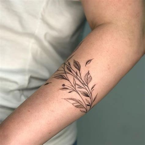 Pin De Selina Kyle Em Tatts Tatuagem De Algemas Fontes Para Tatuagem