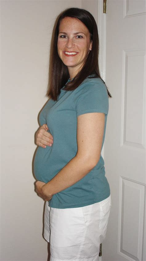 17 Weeks The Maternity Gallery