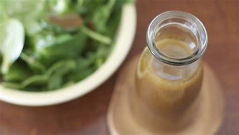 How To Make Creamy Salad Dressings Without Using Dairy