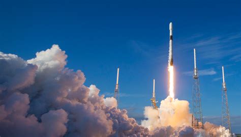 Spacex Acelera Pruebas En Vuelos Comerciales Al Espacio El Democrata