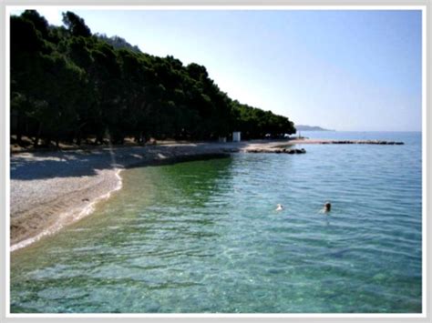 Croatia isn't best known for its sandy beaches but nin is a welcome exception. Island Brac Beaches - Split Croatia Travel Guide