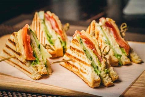 Öncelikle kalori ve kilo verme üzerindeki etkisini açıklayarak başlayalım. Praktis! 8 Variasi Resep Sandwich Sehat dan Enak