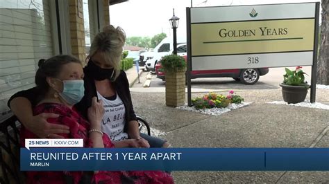 Mom And Daughter Reunited After A Year Of Only Talking Through Nursing