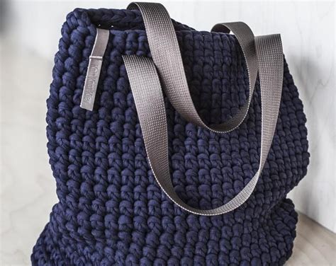 Crochet Chunky Yarn Handbag Video Tutorial And Pattern Etsy