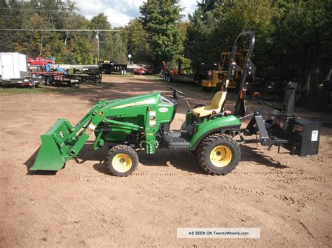 John Deere 1023e 4x4 Loader Snowblower Compact Tractor