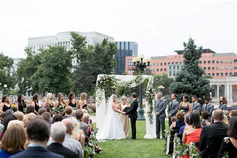 Urban Wedding Denver Co In 2020 City Chic Wedding Park Weddings