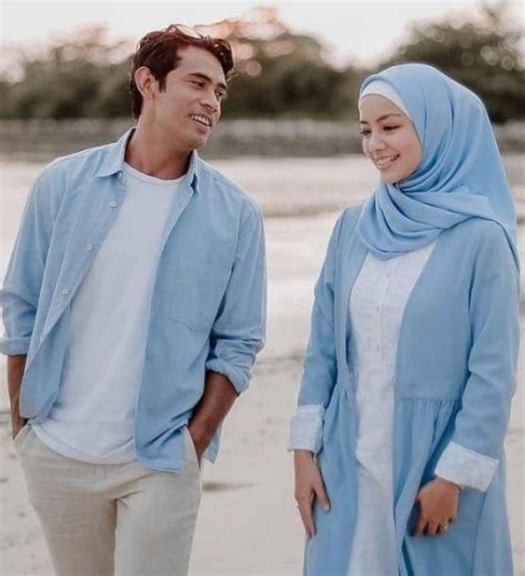 The reason remy ishak unfollowed mira filzah & deleted all previous posts on ig malaysian actor remy ishak shocked everyone when he deleted all his previous posts on his instagram account recently. Remy Ishak Padam Semua Foto, 'Unfollow' Mira Filzah Di IG