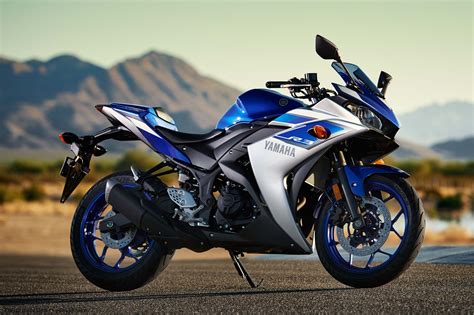 Yamaha Yzf R Revealed Cc Twin Coming To The Usa Asphalt Rubber