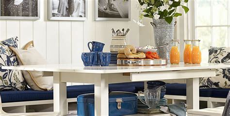 (leave) the restaurant at about 11 o'clock. How to Choose a Kitchen Table: Interview with Susan Serra