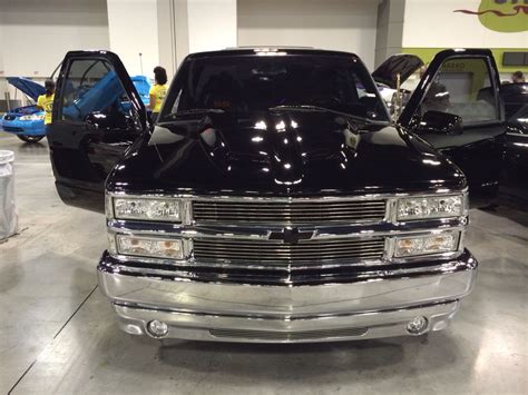 1500 Chrome Front Custom Chevy Trucks Gmc Trucks Pickup Trucks