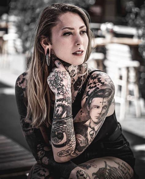 Heavily Tattooed Women Posts Facebook