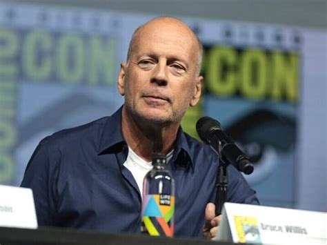 Bruce Willis é Diagnosticado Com Demência Informa A Família Do Ator Hojepr