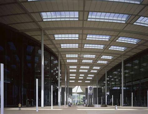 It is locally known as universiti teknologi petronas. Petronas University of Technology, Malaysia Building - e ...