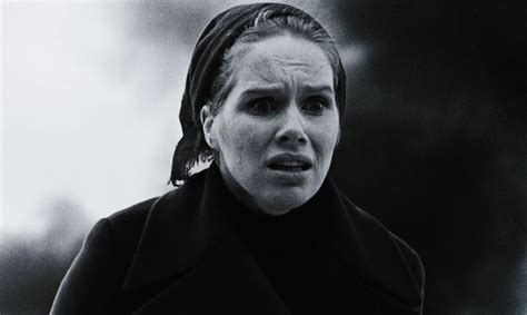 “the Passion Of Anna” Bergman Demuestra Que El Ser Humano No Puede Escapar Por Más Que Lo