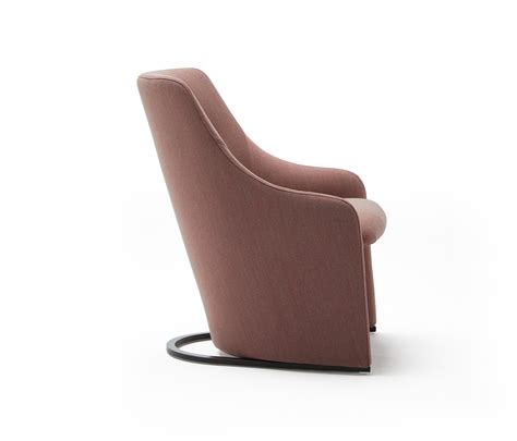 Nagi Low Smooth And Designer Furniture Architonic