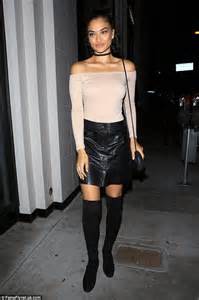 Shanina Shaik Sizzles In Black Boots And Leather Skirt Daily Mail Online