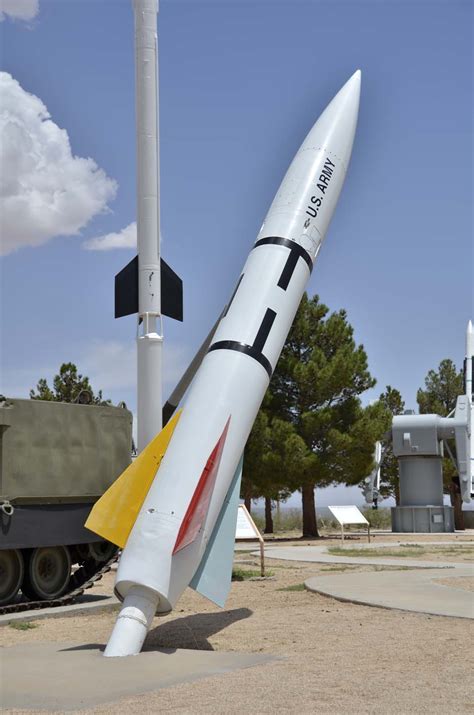 Ling Temco Vought Mgm 52 Lance