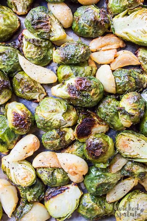 My favorite classic roasted brussels sprouts recipe! Easy Oven Roasted Brussels Sprouts Recipe With Garlic | Wicked Spatula